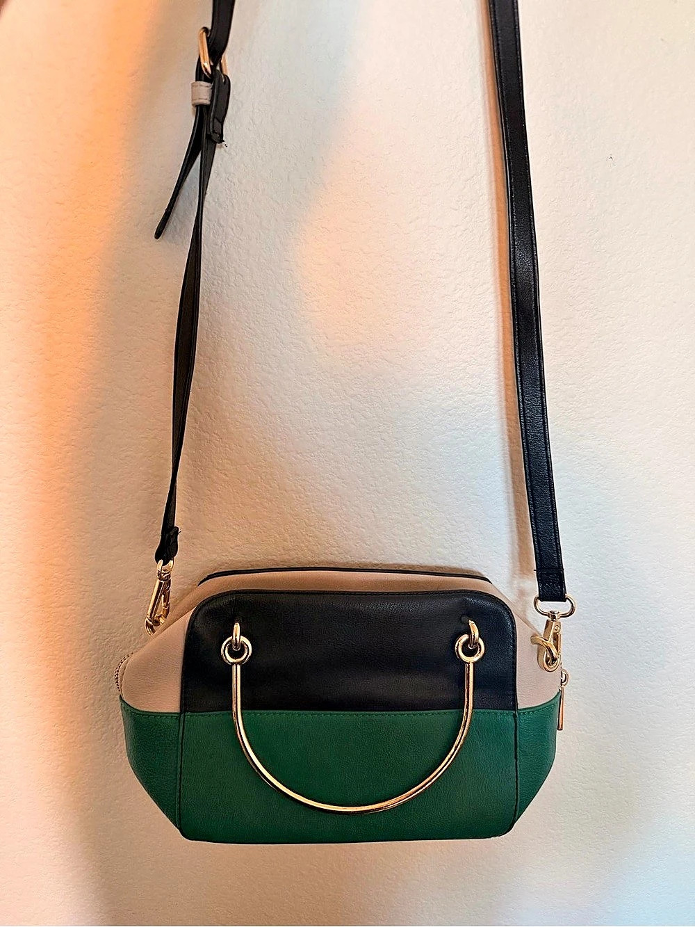 Color Block Crossbody Bag in Green & Black